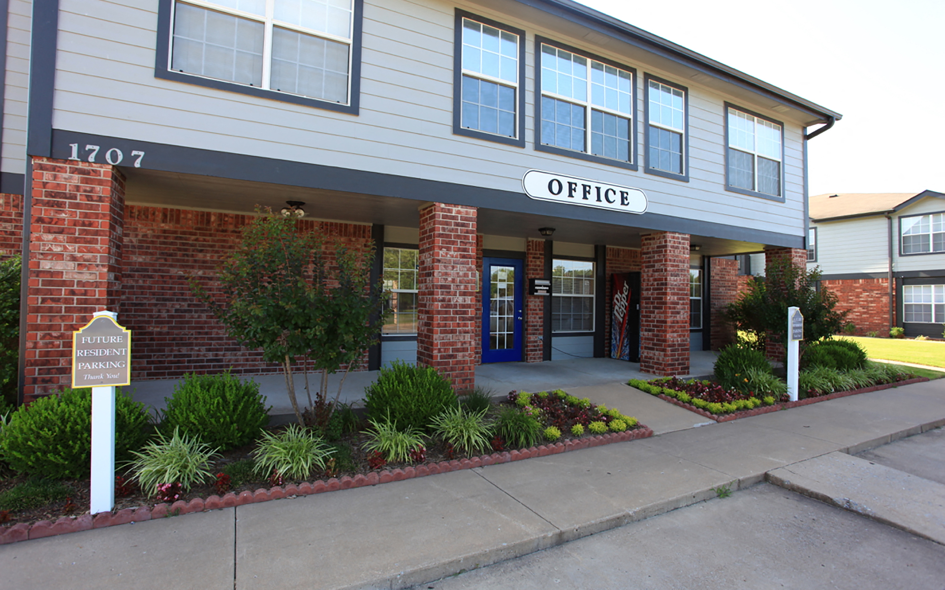 Apartments in Pryor, OK Pryor Creek Apartments